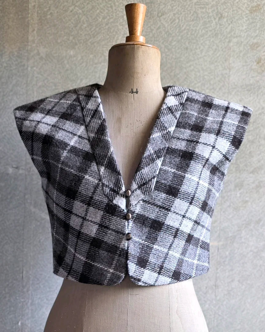 bolero irmgard harris tweed gris carreaux face boutons bois vintage a la mode du temps perdu piece unique artisanale