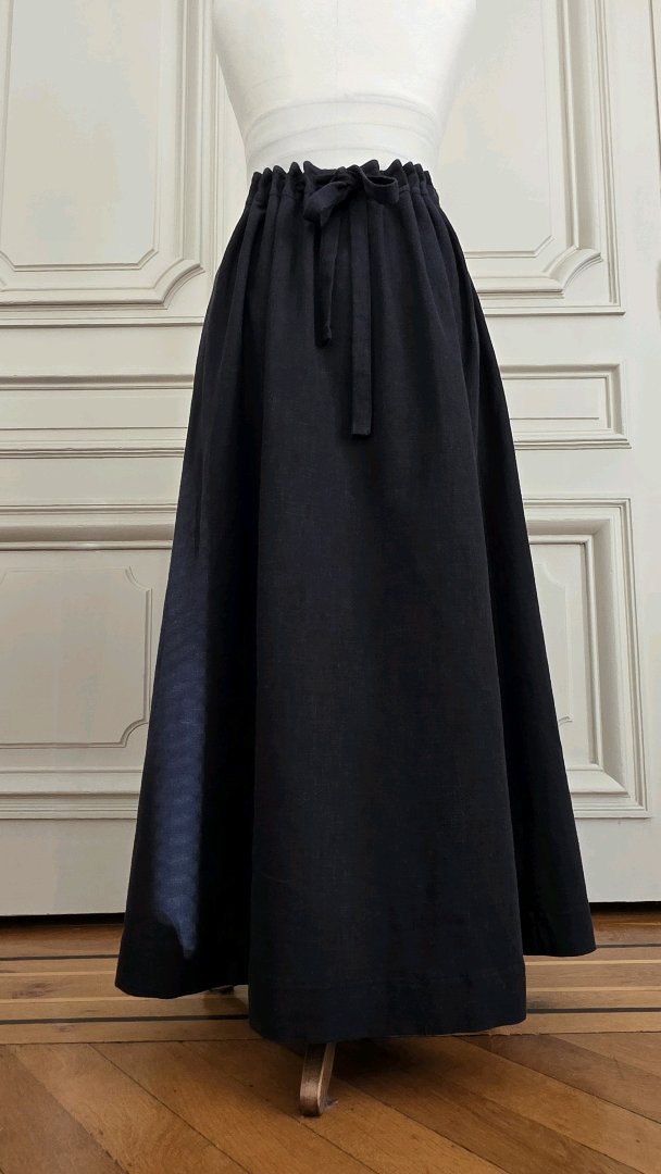 Jupe longue en lin noir taille haute ajustable Salines Opus IV.  Atelier A la Mode du Temps Perdu 