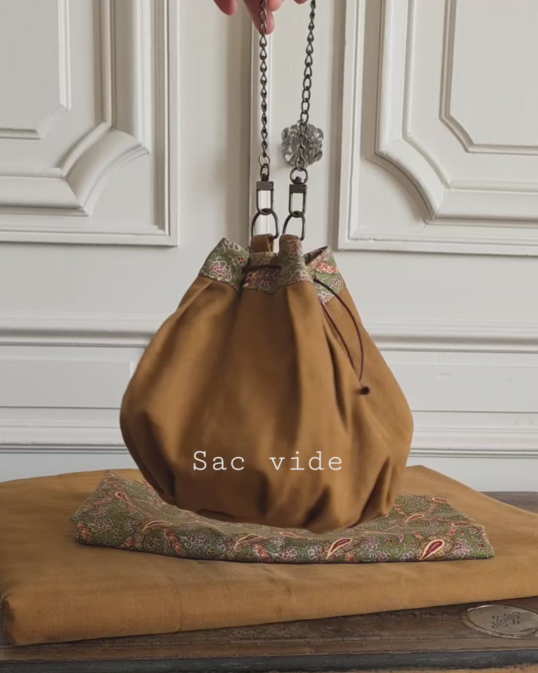 sac bourse coton lin paisley fait main chaine metal motif cachemire doublure imprimee demonstration volume sac vide