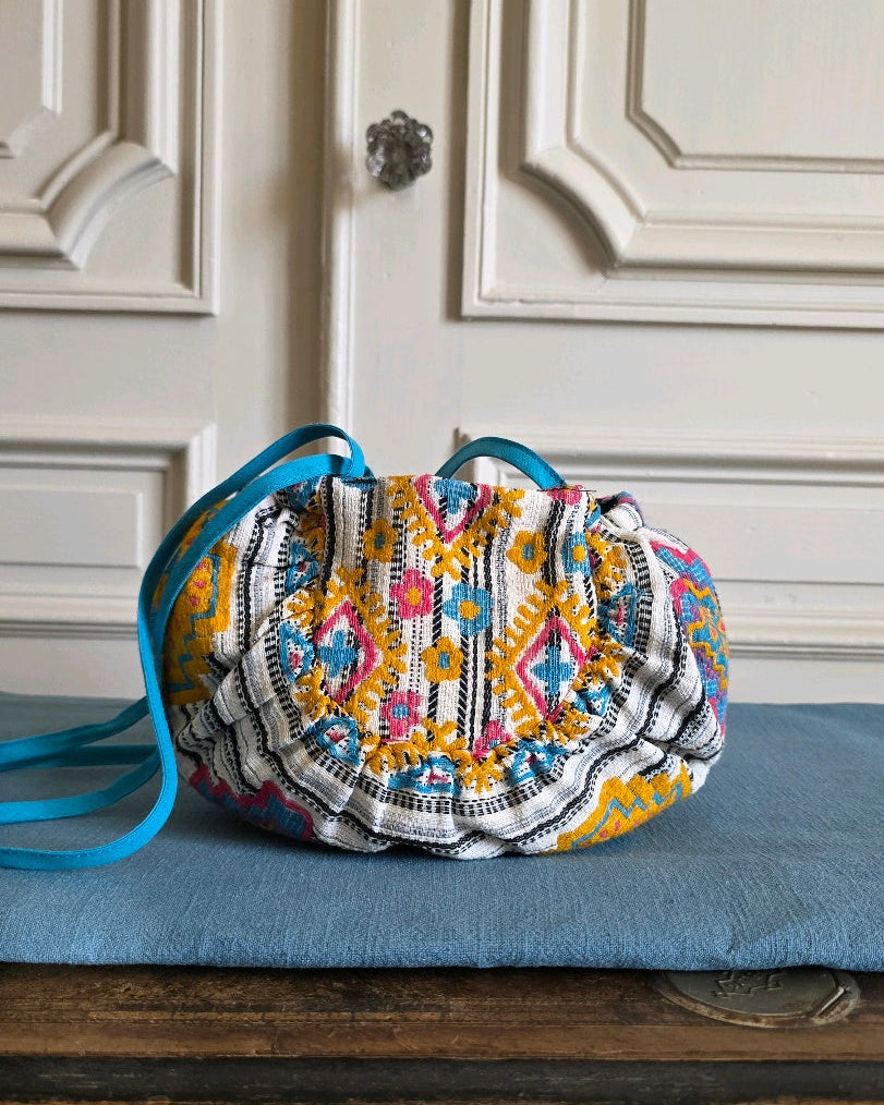 Sac à main froncé en jacquard fantaisie Mahlia Kent, vue arrière.