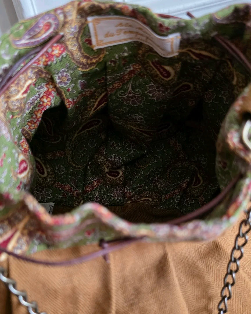interieur sac bourse coton lin paisley vert doublure coton motif cachemire couture artisanale fermeture coulissante detail interieur sac textile naturel