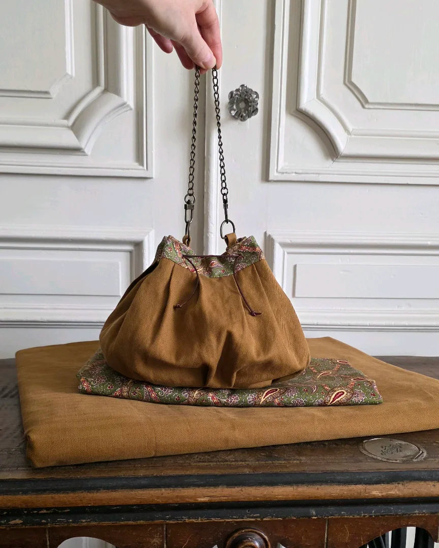 sac bourse grand modele coton lin marron fait main atelier francais a la mode du temps perdu chaine laiton vieilli motif paisley fermeture coulissante sac artisanal textile naturel style retro